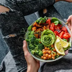 Podwyższony poziom LDL: jak skutecznie obniżyć zły cholesterol we krwi